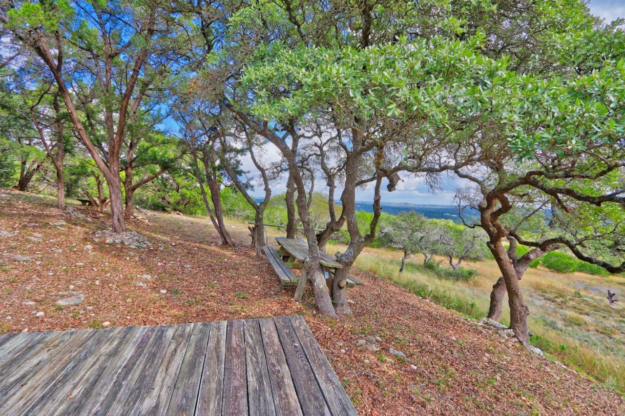 Log Cabin At Old Glory Ranch Villa Wimberley Exterior foto