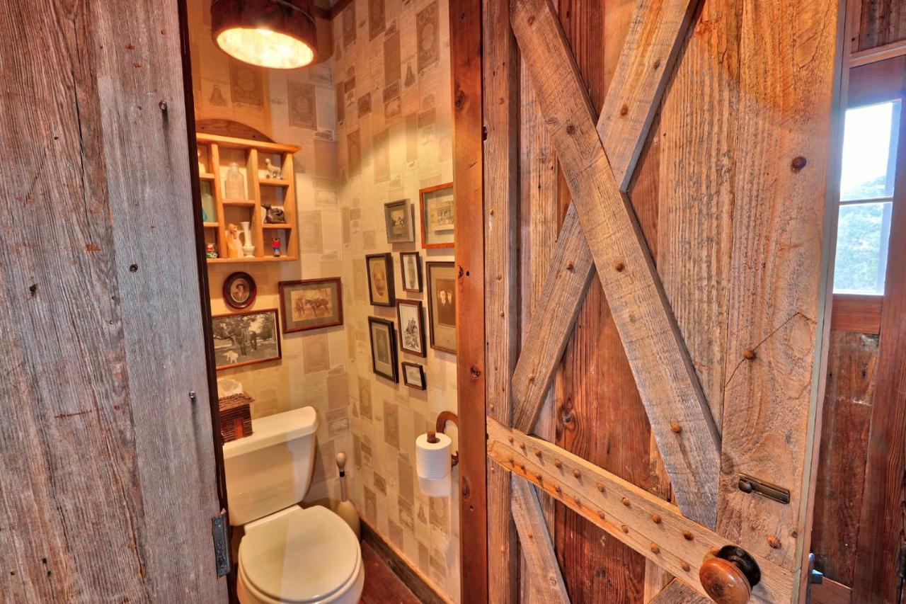 Log Cabin At Old Glory Ranch Villa Wimberley Exterior foto